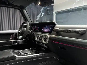 Mercedes-Benz G 63 AMG FACELIFT MAGNO BLACK
