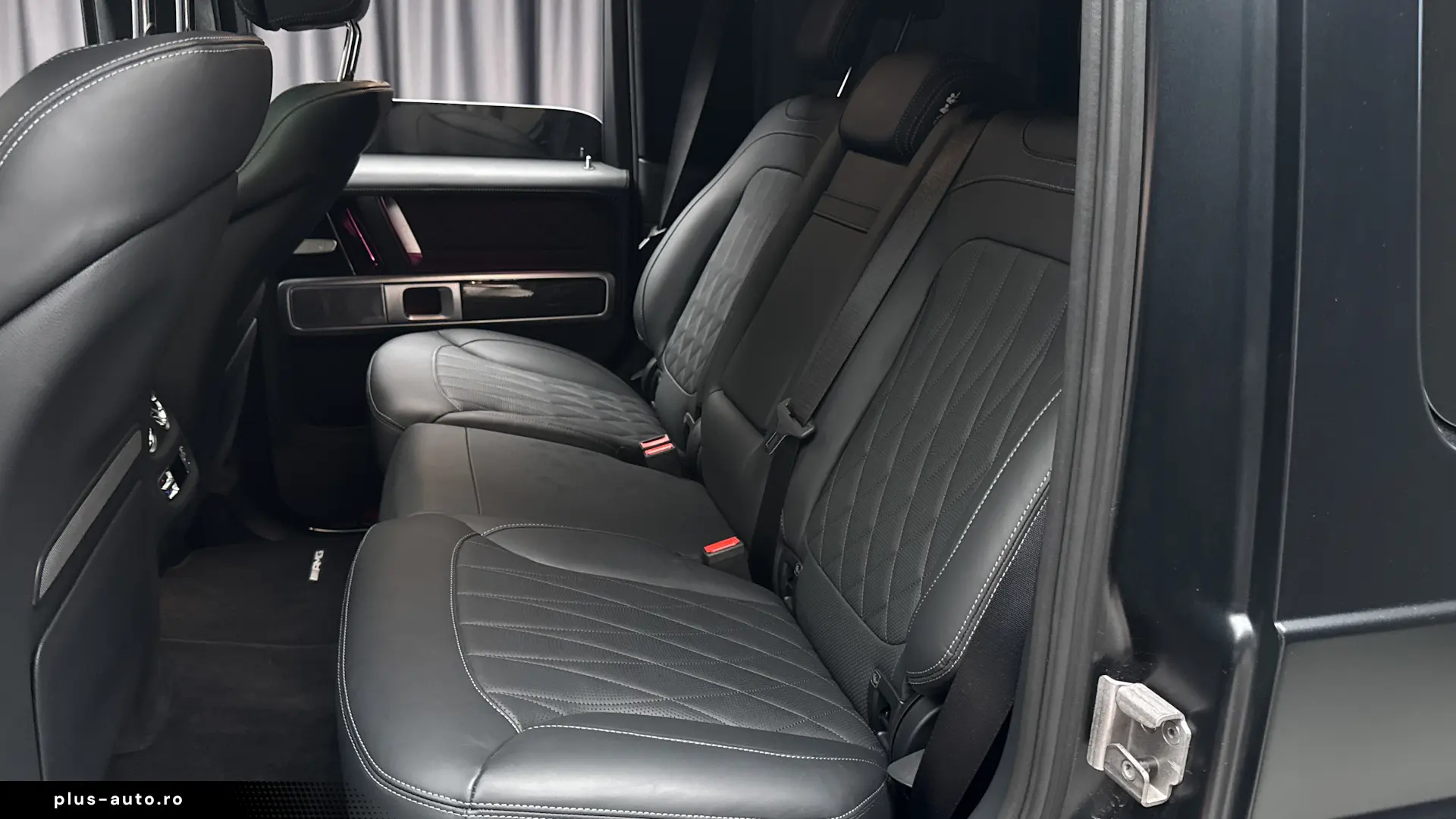 Mercedes-Benz G 63 AMG FACELIFT MAGNO BLACK