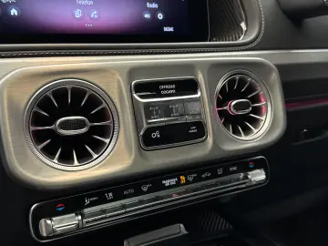 Mercedes-Benz G 63 AMG FACELIFT MAGNO BLACK