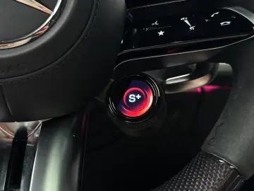 Mercedes-Benz G 63 AMG FACELIFT MAGNO BLACK