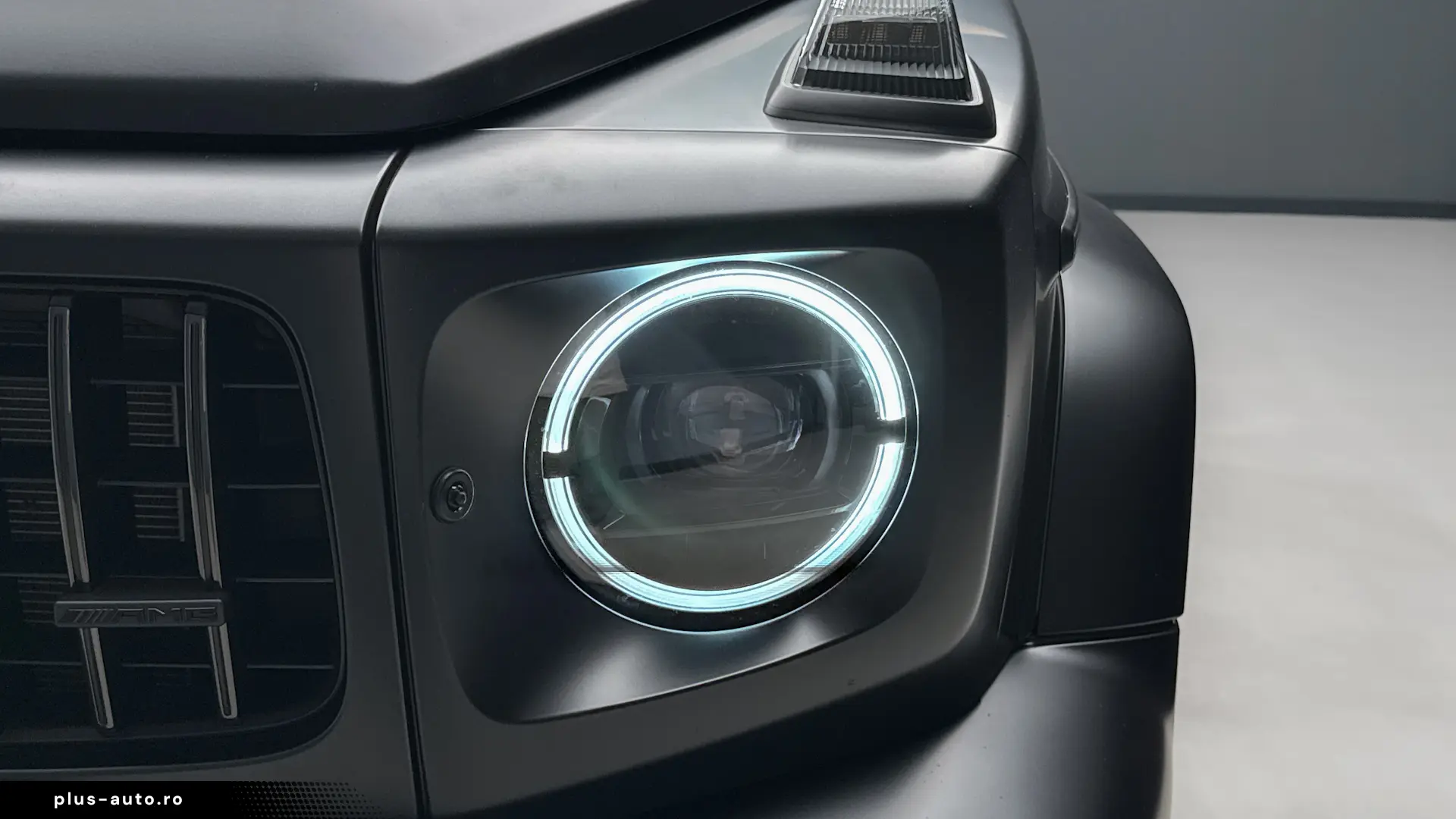 Mercedes-Benz G 63 AMG FACELIFT MAGNO BLACK