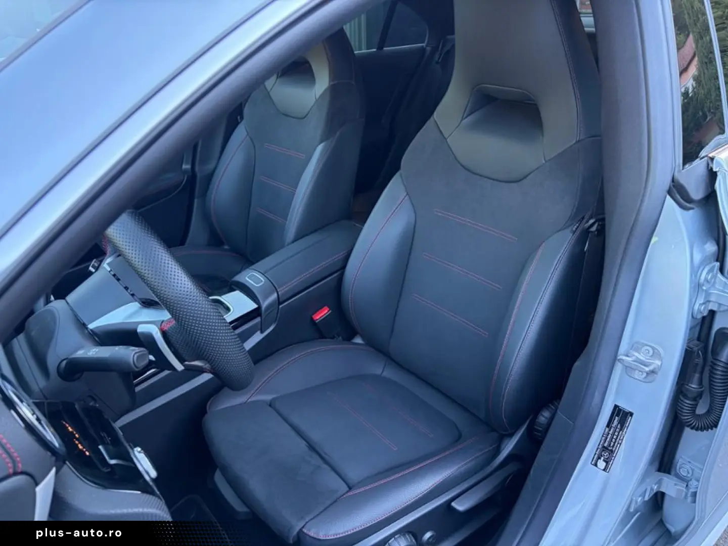 MERCEDES-BENZ CLA 220 4M AMG-Line