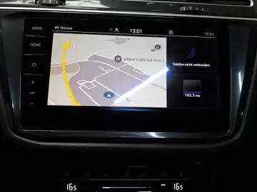 VW Tiguan Allspace R-Line2.0 TSI DSG 4MOTION Leder