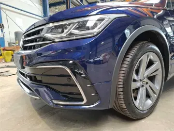 VW Tiguan Allspace R-Line2.0 TSI DSG 4MOTION Leder