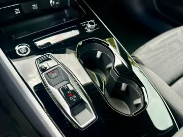AUDI A6 Limousine