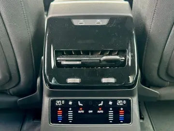 AUDI A6 Limousine