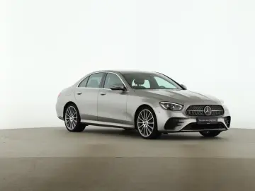 Mercedes-Benz E 220 d AMG Distronic AHK Memory