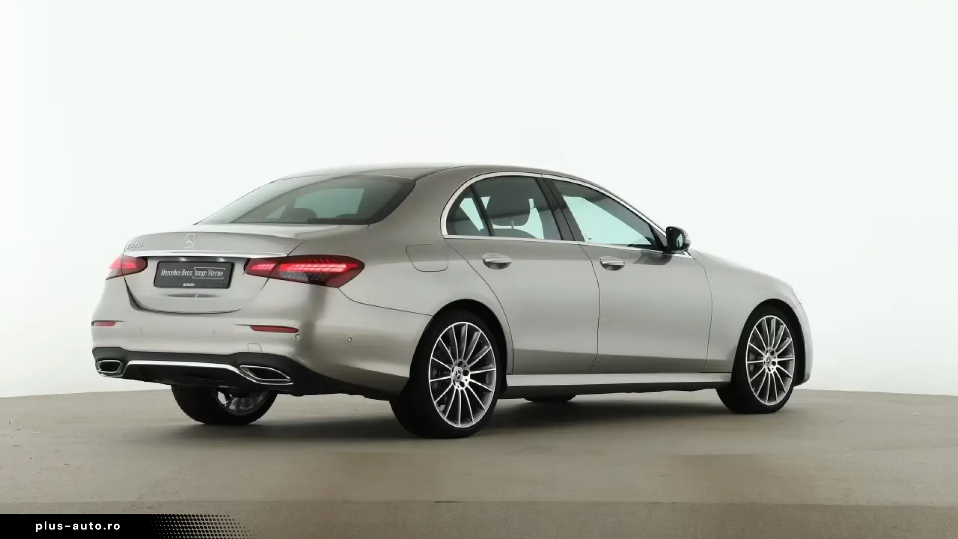 Mercedes-Benz E 220 d AMG Distronic AHK Memory