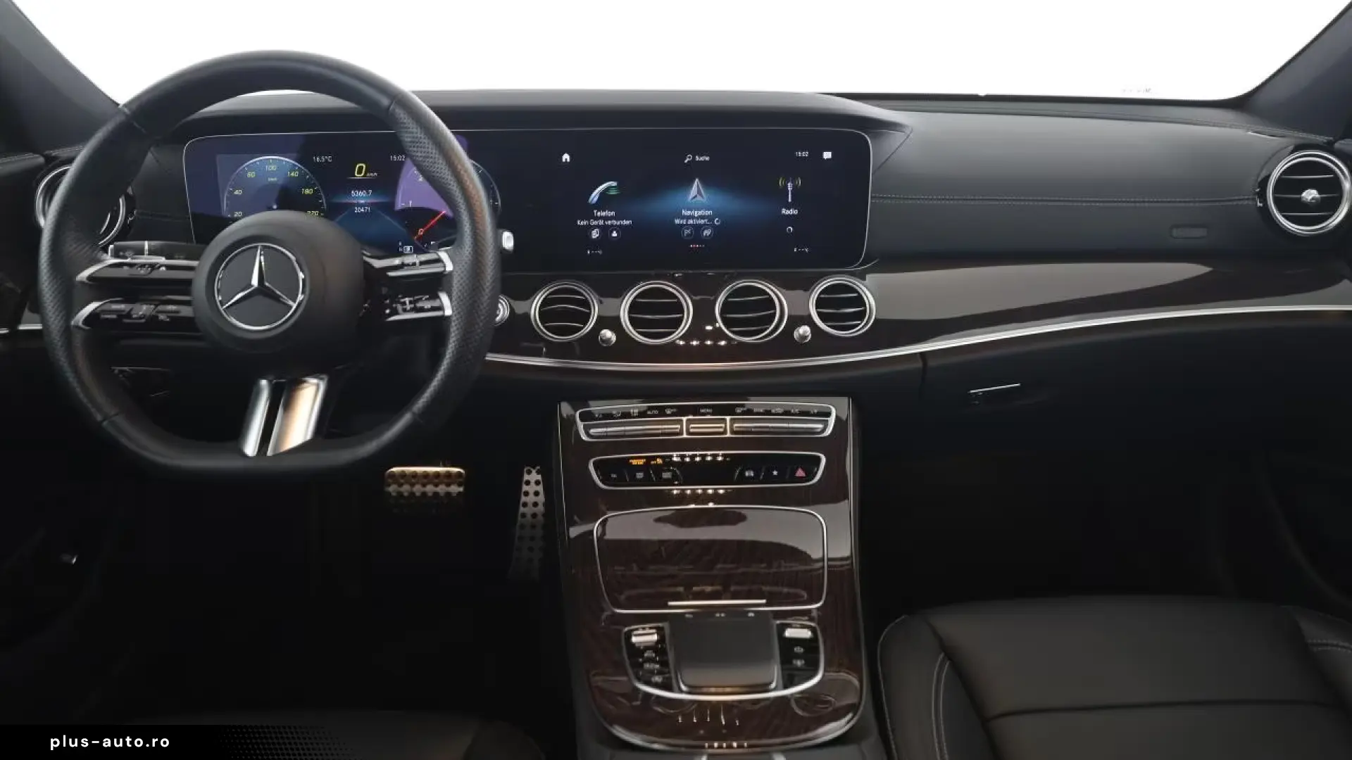 Mercedes-Benz E 220 d AMG Distronic AHK Memory