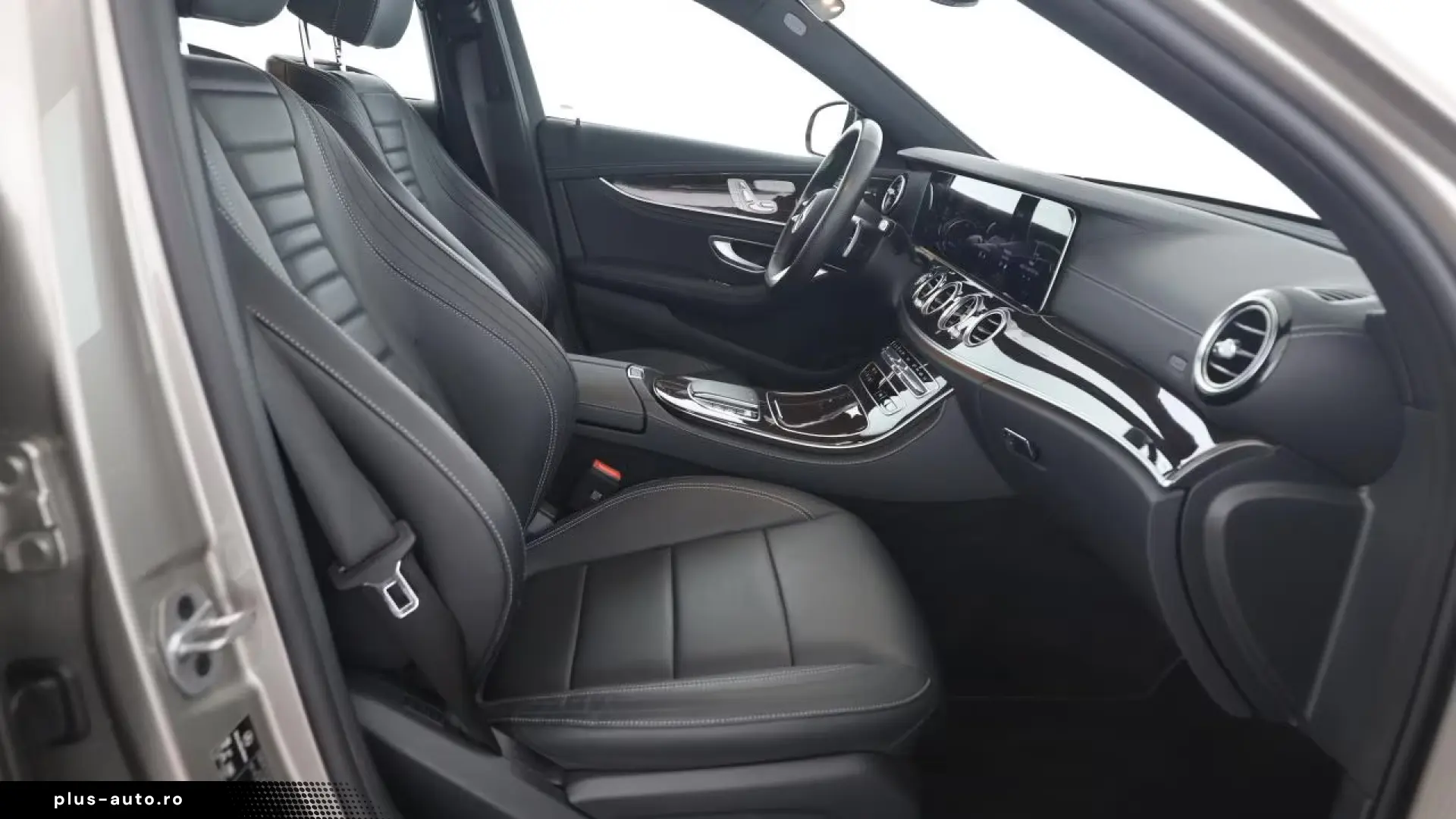 Mercedes-Benz E 220 d AMG Distronic AHK Memory
