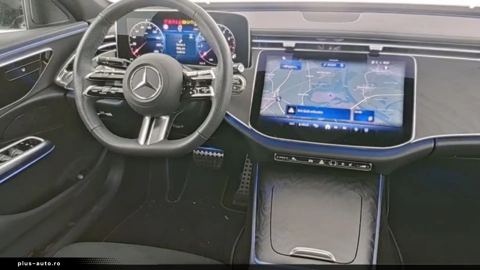 Mercedes-Benz E 200 AMG ADV NIGHT KEYLESS PREMI NAVI