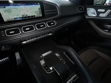 MERCEDES-BENZ GLE 53 AMG 4M