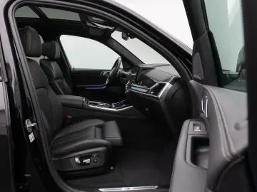 BMW X5 xD30d M Sport Pro Pano_360 HUD_