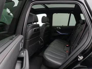 BMW X5 xD30d M Sport Pro Pano_360 HUD_
