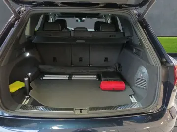 VW Touareg 3.0 TDI 4Motion V6 R-Line