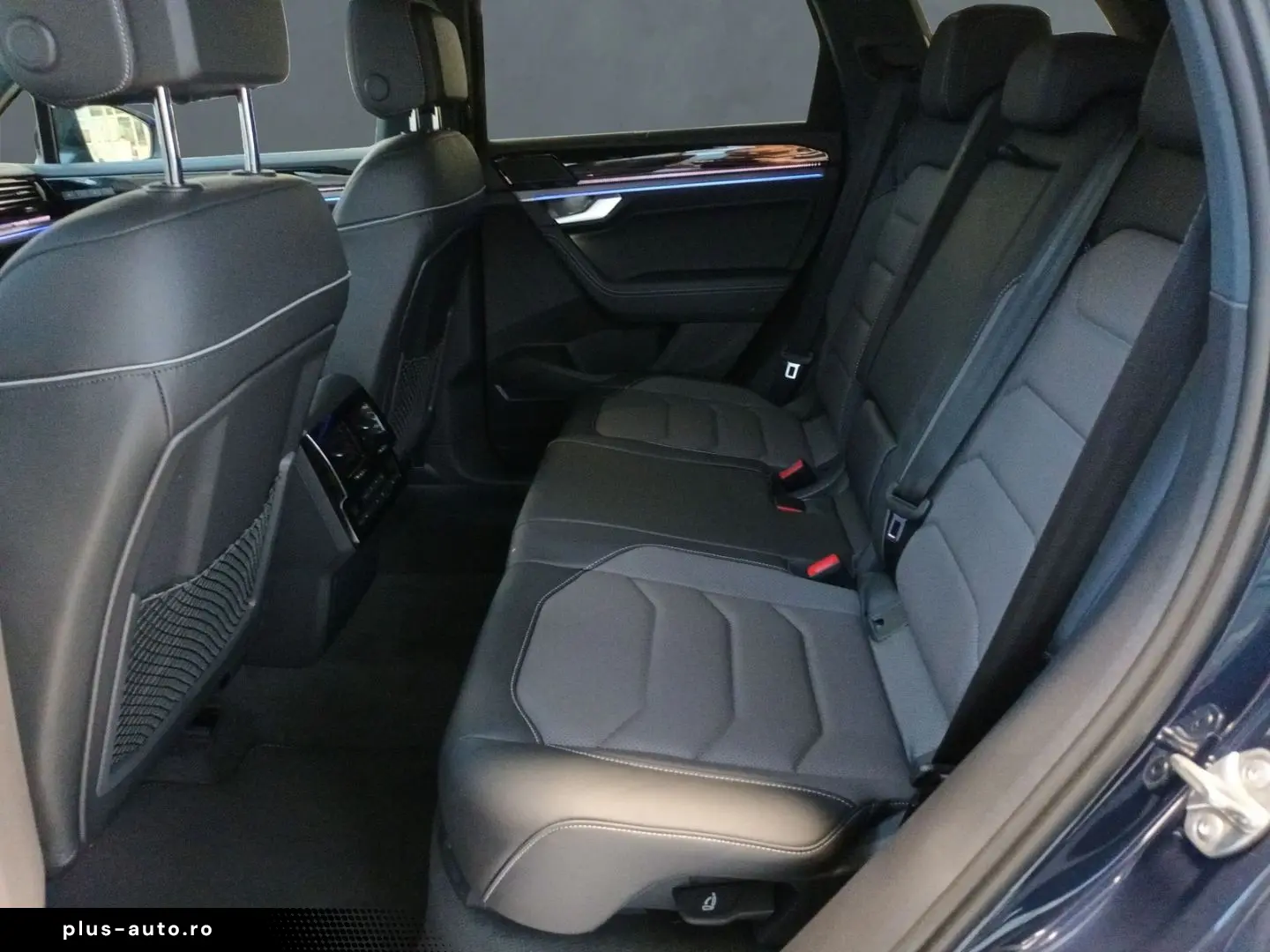 VW Touareg 3.0 TDI 4Motion V6 R-Line