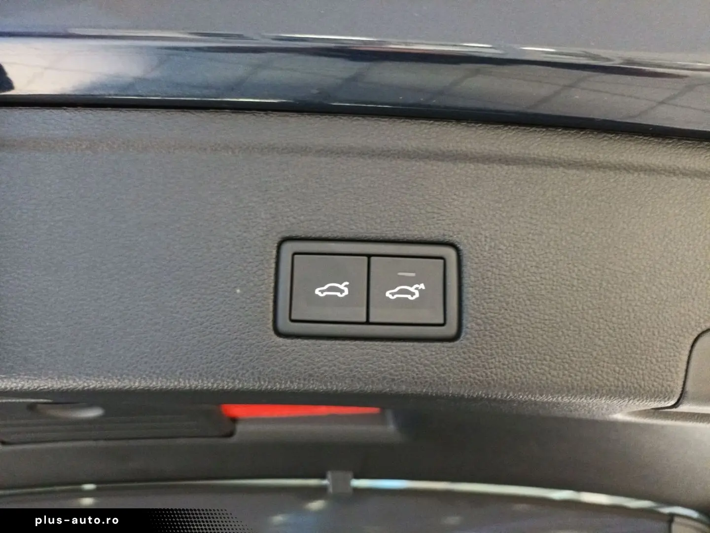VW Touareg 3.0 TDI 4Motion V6 R-Line