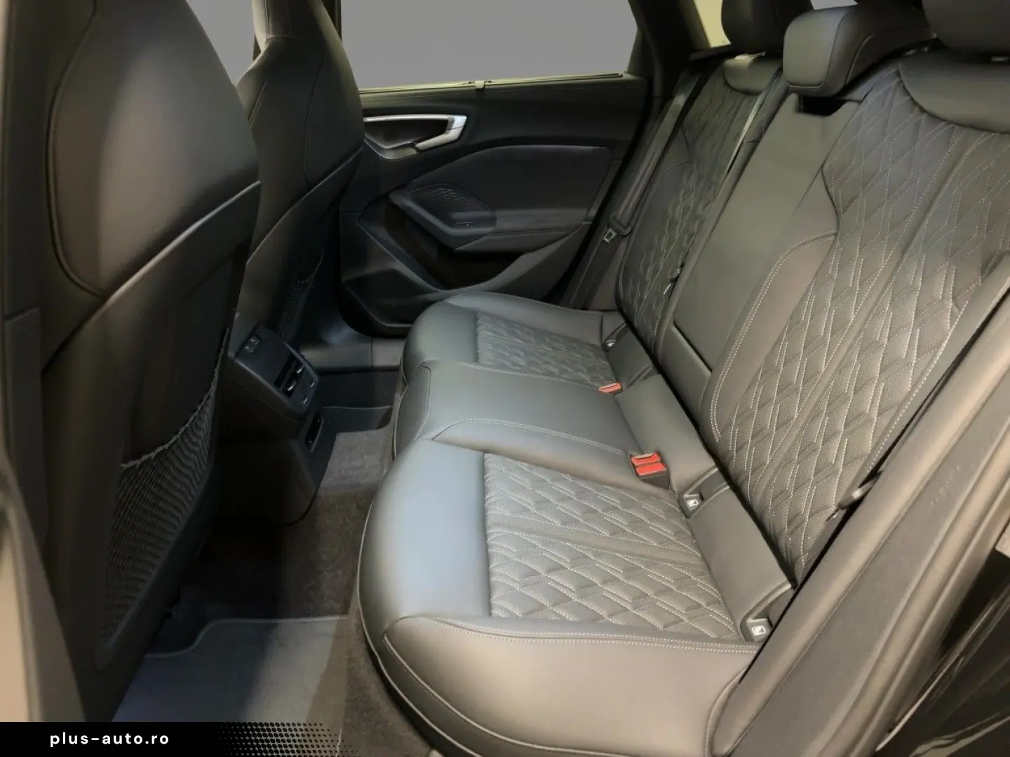 AUDI A5 Avant TDI Quattro_HUD_B&O_NAVI_360