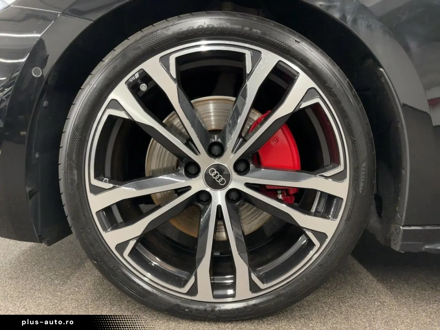 AUDI A5 Avant TDI Quattro_HUD_B&O_NAVI_360