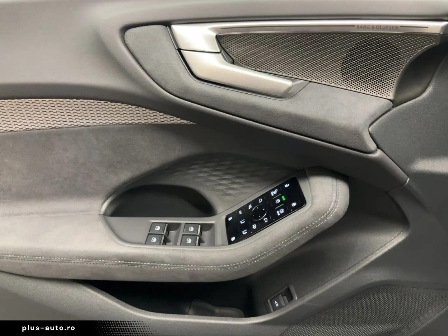 AUDI A5 Avant TDI Quattro_HUD_B&O_NAVI_360