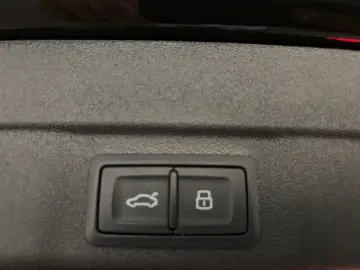 AUDI A5 Avant TDI Quattro_HUD_B&O_NAVI_360