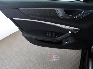 AUDI S6 Avant 3.0 TDI Quattro_Pano_ACC_B&O