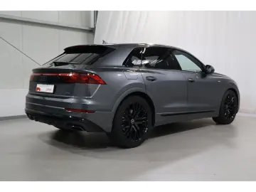 AUDI Q8 50 TDI Quattro_B&O_Panoramic_Matrix_LED