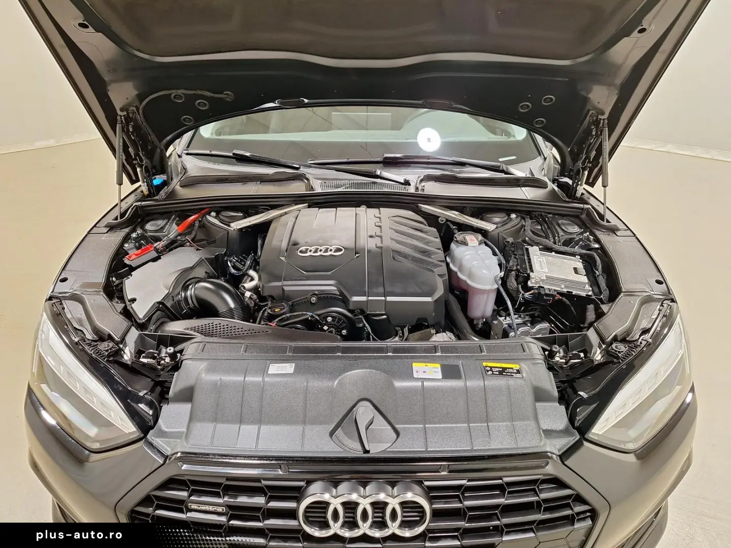 AUDI A5 2.0 16V TFSI 40 quattro