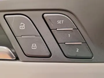 AUDI A5 2.0 16V TFSI 40 quattro