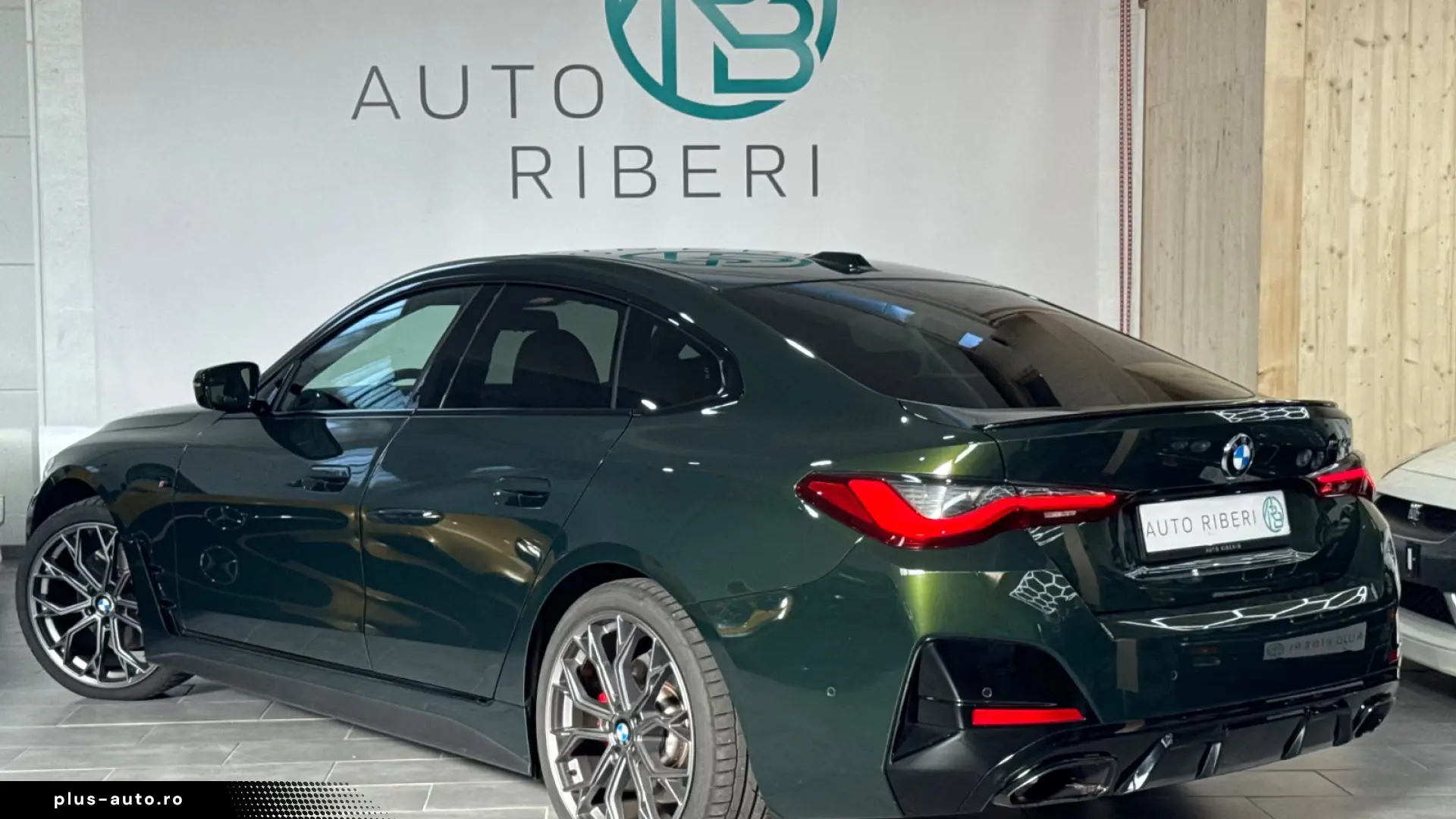 BMW M440