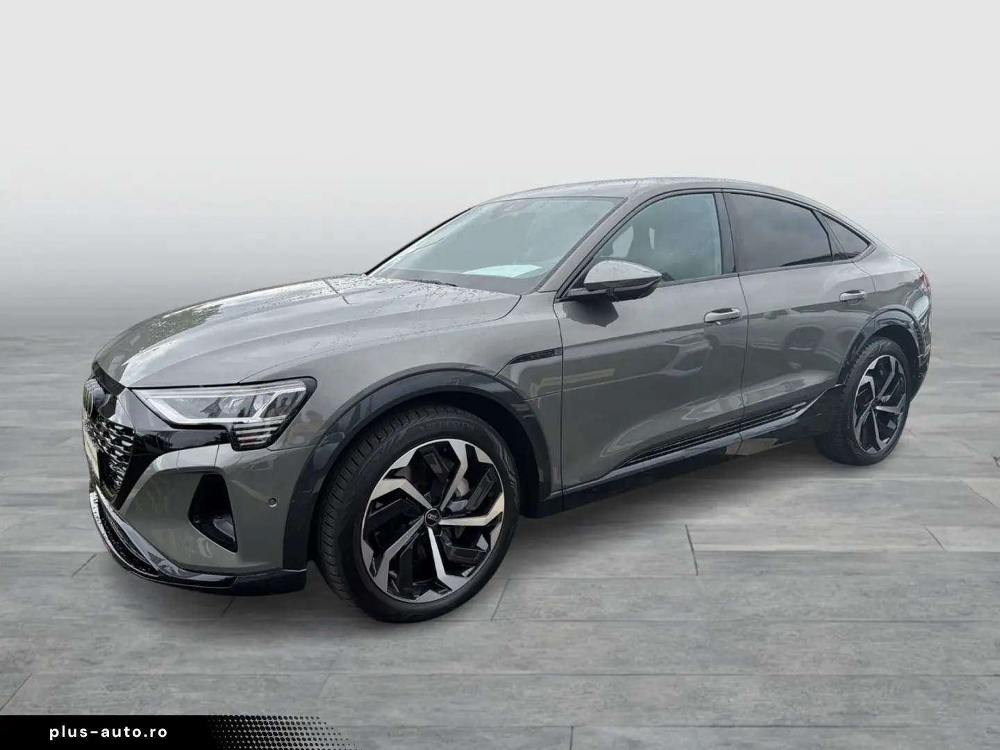 AUDI Q8 Sportback e-tron 50 quattro