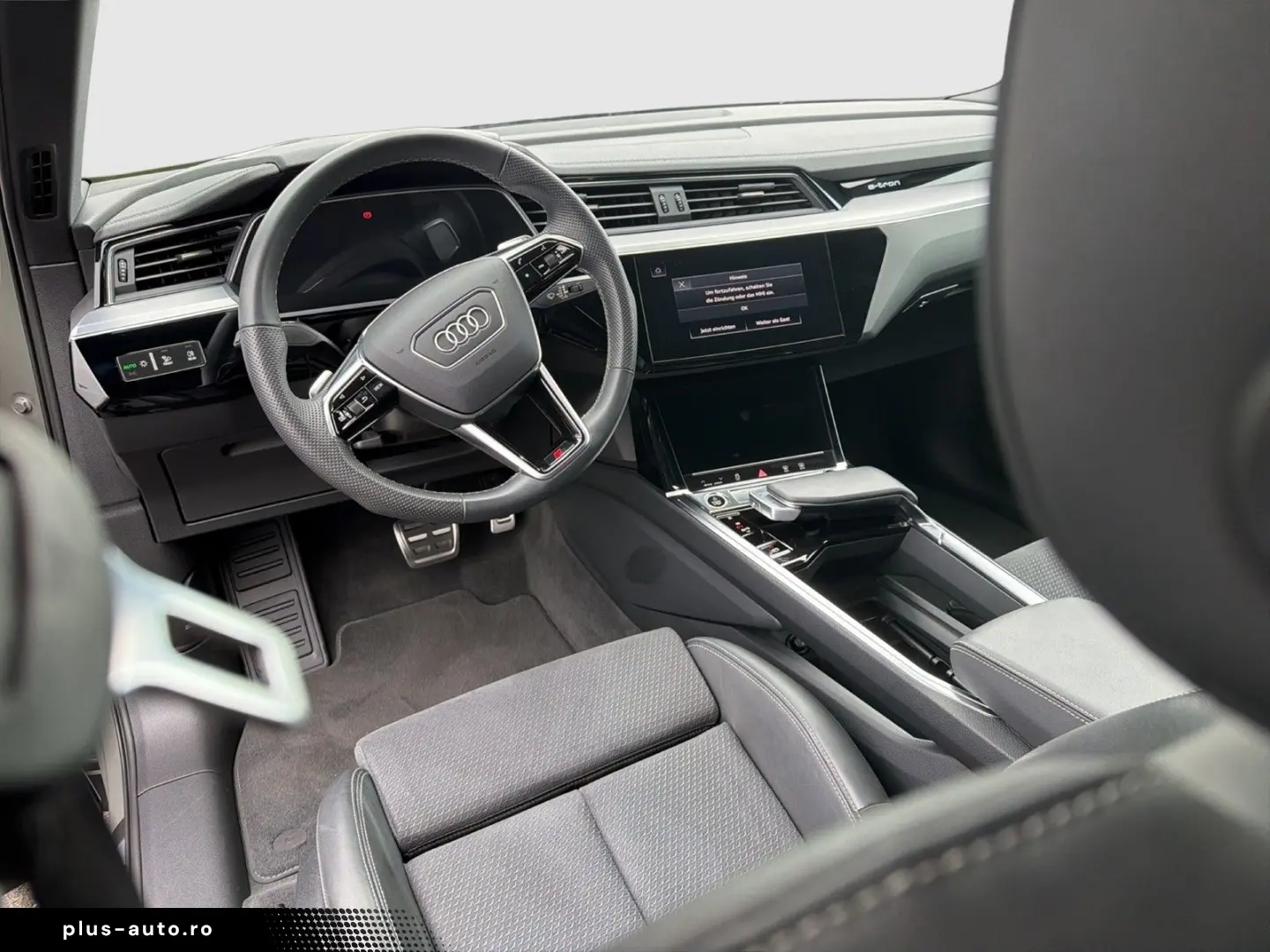 AUDI Q8 Sportback e-tron 50 quattro