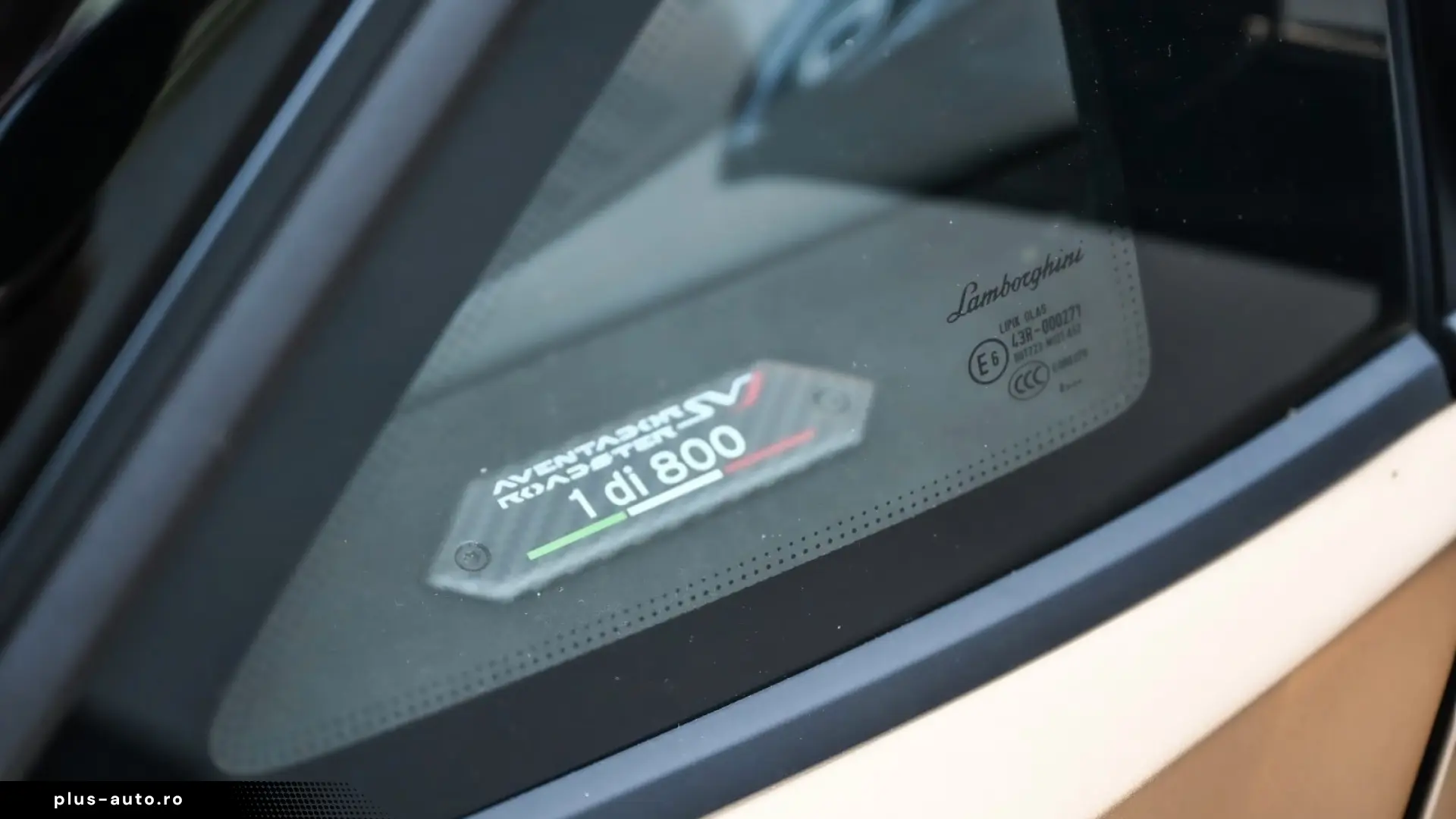Lamborghini Aventador SVJ Roadster 1 of 800 • V12 770 CP