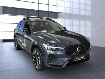 VOLVO XC 60 Plus Dark B5 AWD Bluetooth LED Klima
