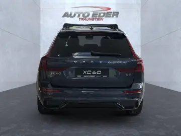VOLVO XC 60 Plus Dark B5 AWD Bluetooth LED Klima