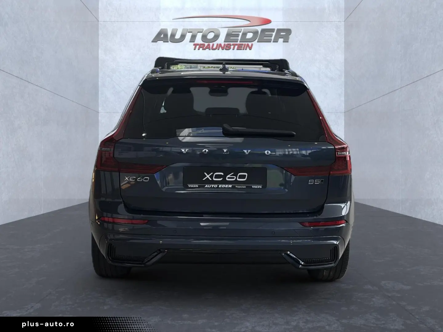 VOLVO XC 60 Plus Dark B5 AWD Bluetooth LED Klima