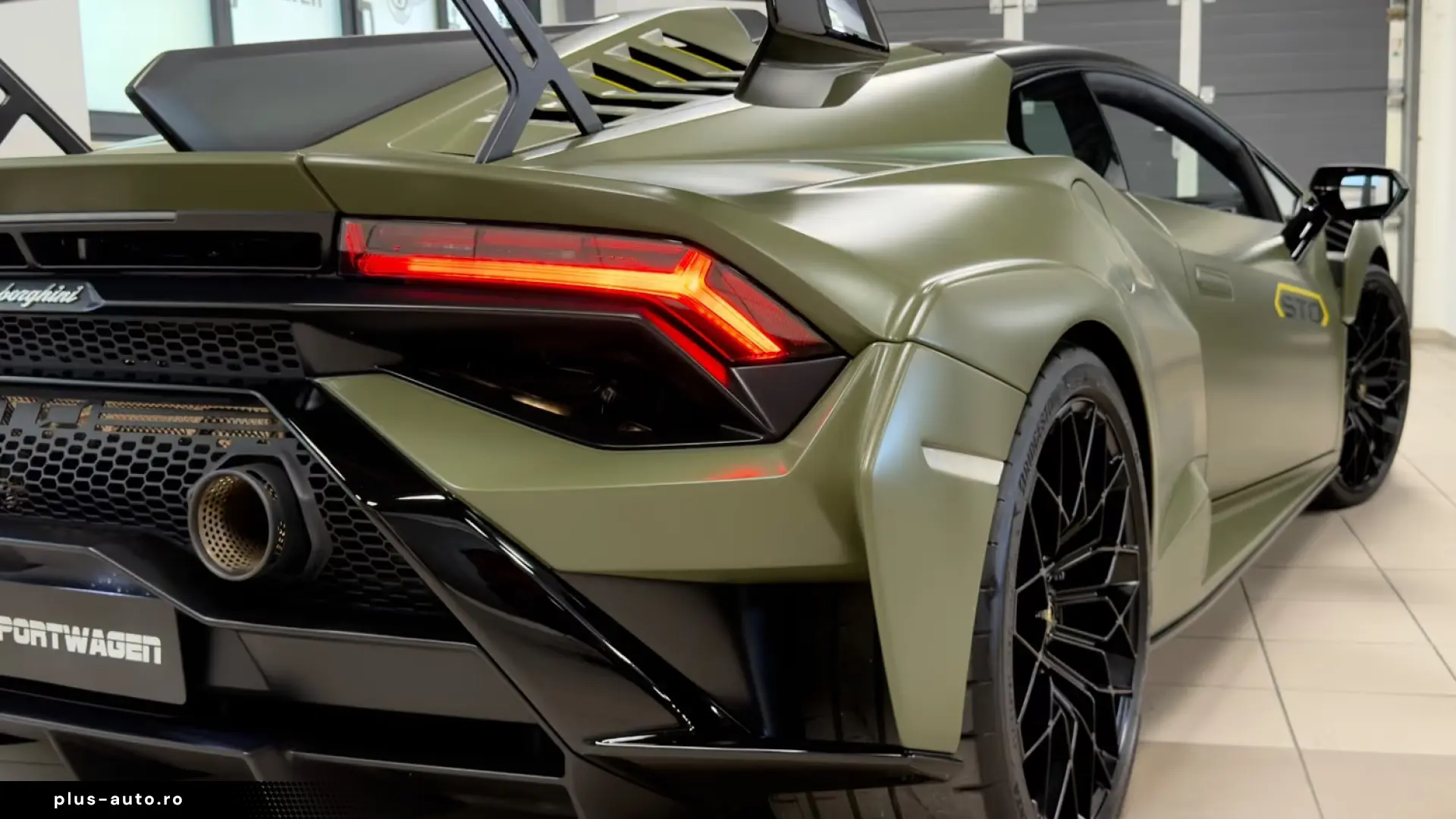 Lamborghini Huracán STO • Ad Personam • Full Carbon