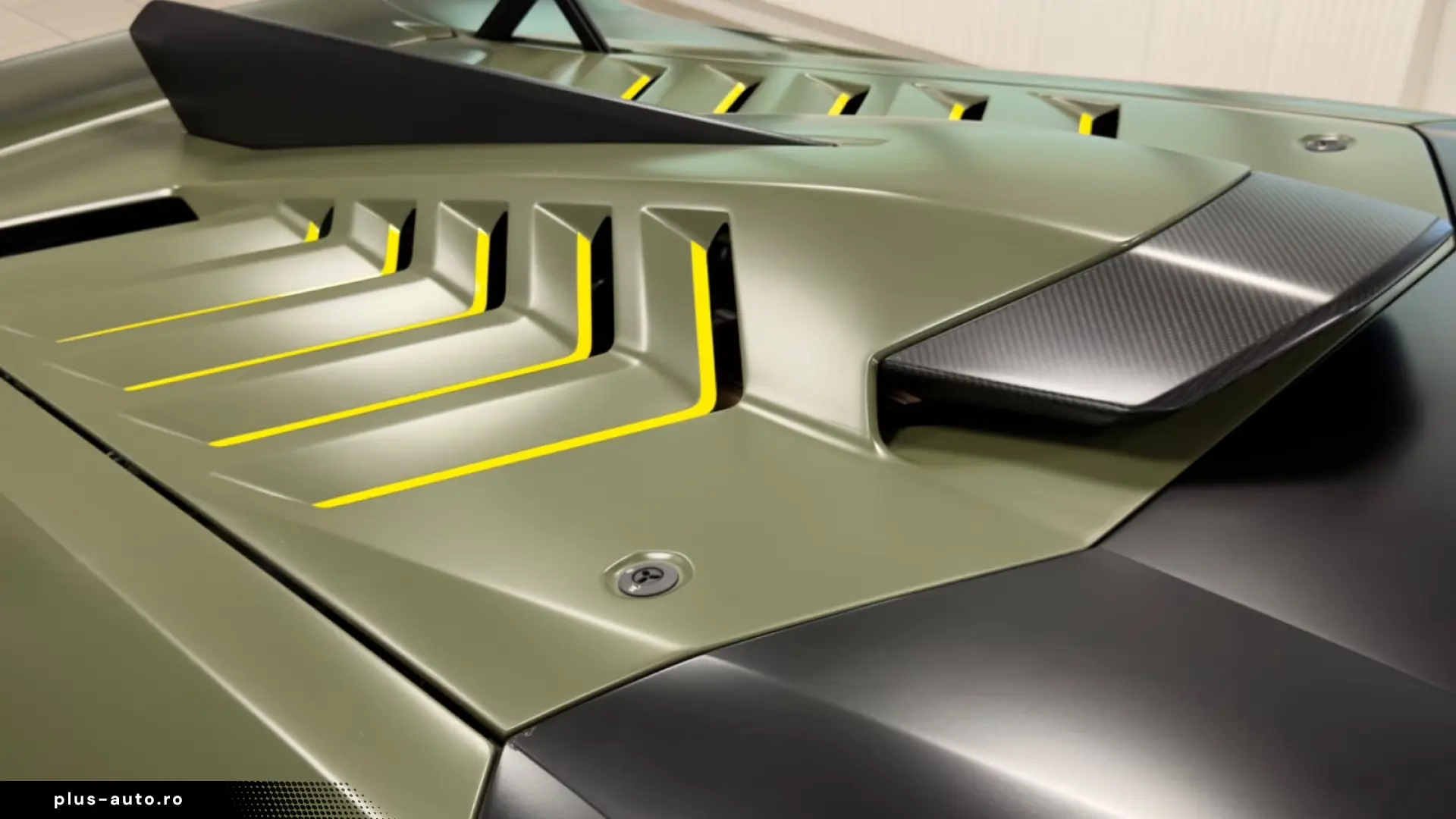 Lamborghini Huracán STO • Ad Personam • Full Carbon