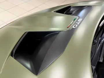Lamborghini Huracán STO • Ad Personam • Full Carbon