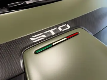 Lamborghini Huracán STO • Ad Personam • Full Carbon