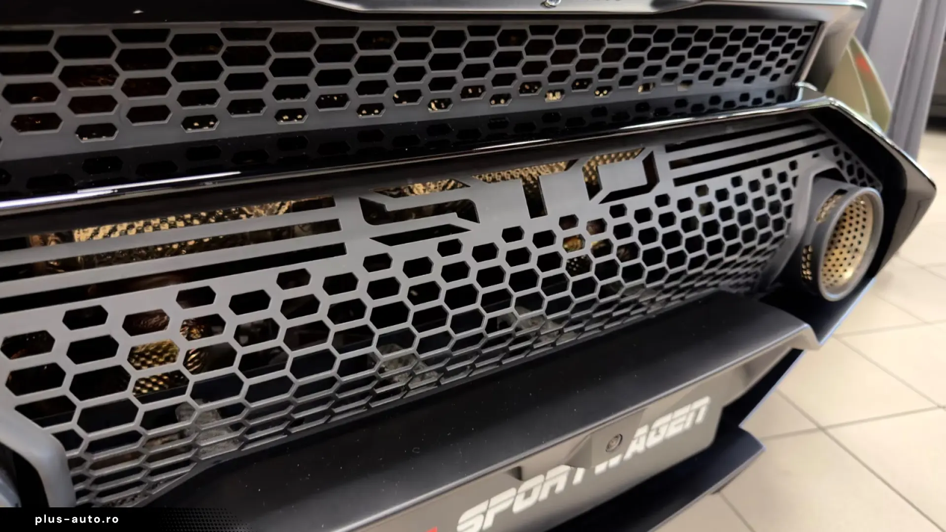 Lamborghini Huracán STO • Ad Personam • Full Carbon