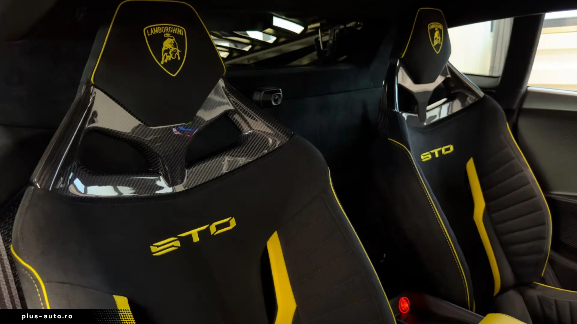 Lamborghini Huracán STO • Ad Personam • Full Carbon