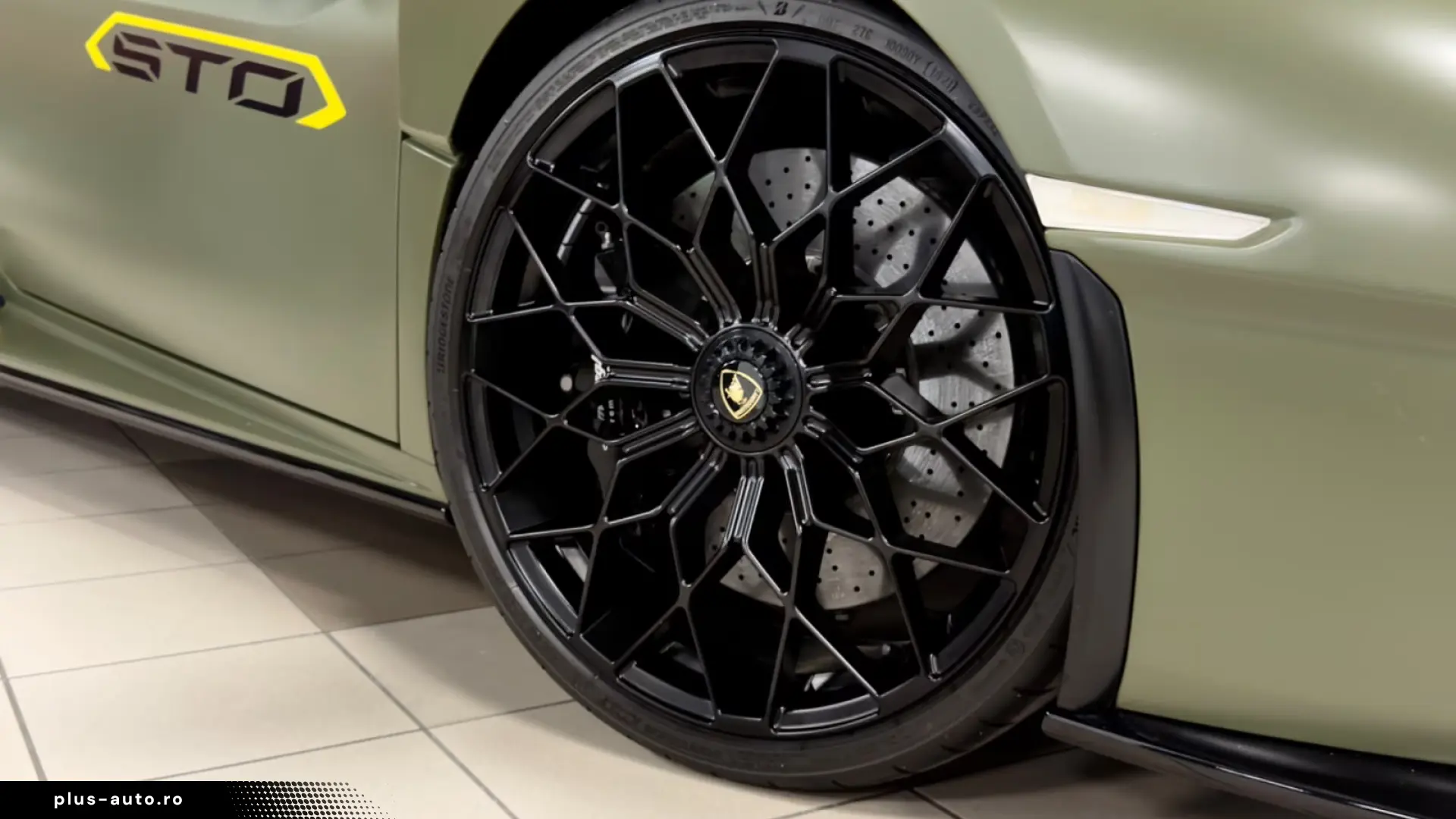 Lamborghini Huracán STO • Ad Personam • Full Carbon