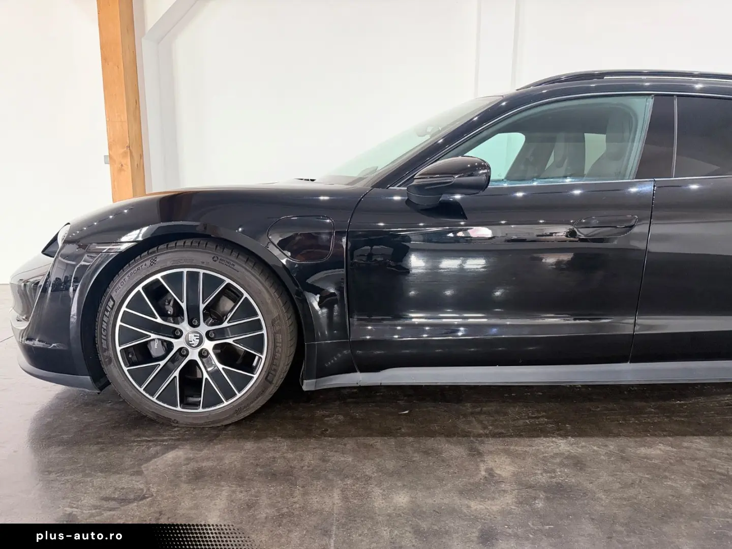 PORSCHE Taycan Sport Turismo Sport Chrono