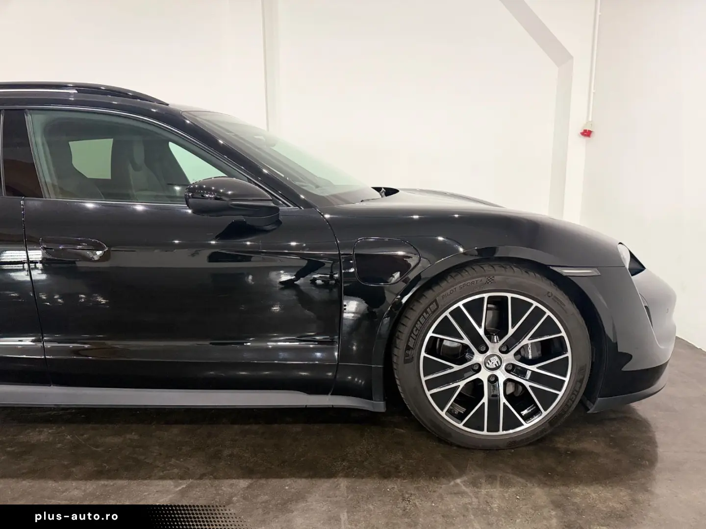 PORSCHE Taycan Sport Turismo Sport Chrono