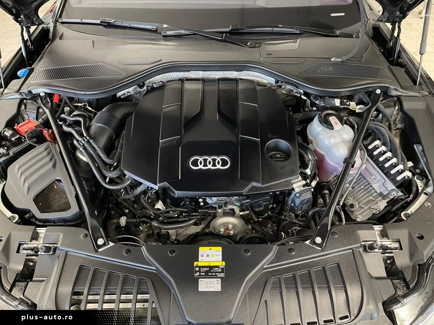 AUDI A8 Limousine 50 TDI Long Quattro_ACC_B&O_MATRIX