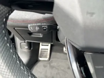 AUDI A6 Avant e-Tron Quattro_B&O_ACC_HUD
