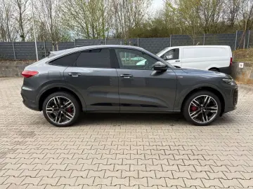 AUDI Q5 TDI Sportback Quattro S LINE_Tech Plus_Pano
