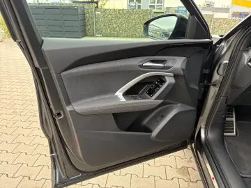 AUDI Q5 TDI Sportback Quattro S LINE_Tech Plus_Pano