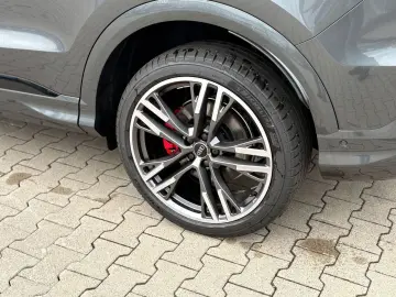 AUDI Q5 TDI Sportback Quattro S LINE_Tech Plus_Pano
